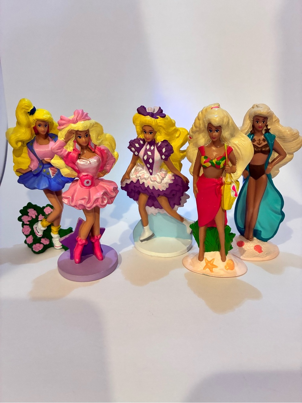 Vintage BARBIE 5 McDonald's Happy Meal
Starring Barbie®️Figures